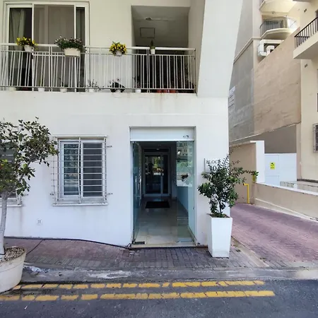 St Julians - Balluta 2 Bedroom Apartman