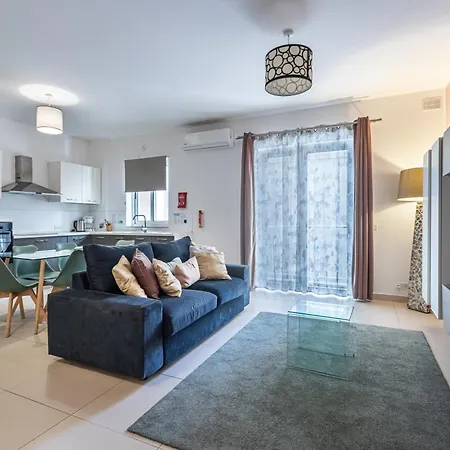 St Julians - Balluta 2 Bedroom San Ġiljan